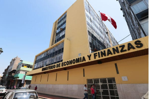 Contraloría intervino el Ministerio de Economía y Finanzas: tras la ruta de las transferencias al gobernador regional de Ayacucho