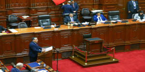 Adrianzén solicitará facultades legislativas por 90 días en diferentes ámbitos