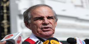 Congresista Roberto Chiabra Anuncia su Precandidatura a la Presidencia en las Elecciones del 2026