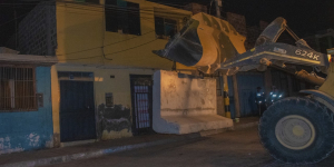 Alcalde Niel Zavala Pone Fin a Bar Clandestino: Bloqueo y Soldadura de Puertas