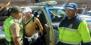 Serenos Detienen a Sospechosos que Amenazaron con Cuchillo en el Policlínico Municipal