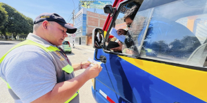 Operativo conjunto sanciona a conductores por infracciones de tránsito