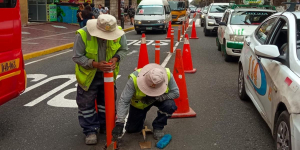 Subgerencia de Transporte de Tacna instala bastones de seguridad en la avenida Bolognesi