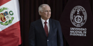 CERCO A LÓPEZ CHAU: Contraloría audita más de 1,600 millones de soles de su gestión en la UNI