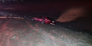 Bomberos rescatan a conductor tras aparatoso despiste en la Panamericana norte