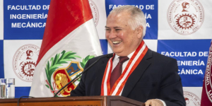 SALVADO POR LA LEY: Alfonso López Chau evita exclusión gracias a reforma del congreso