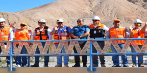 ALERTA EN TACNA: Alcalde Pascual Güisa inspecciona bocatomas y denuncia daños en diques de la Quebrada del Diablo