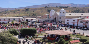 Histórica inversión en Tarata: Entregan convenios para megaobras de agua, desagüe y polideportivo por más de S/ 50 millones